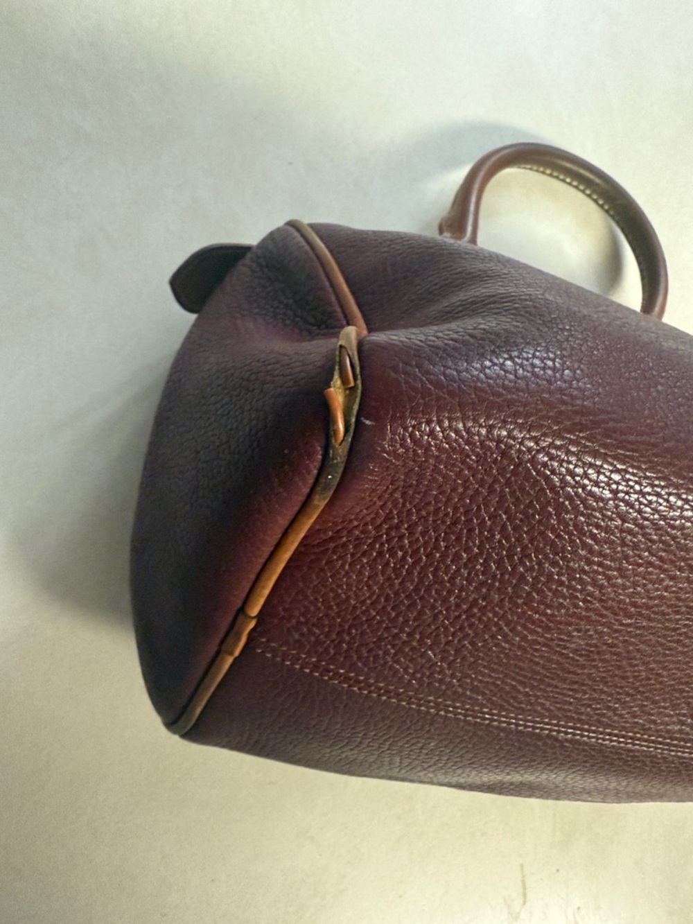 Dooney & Bourke Burgundy Pebble Leather Satchel with Tan Trim VINTAGE β¦οΈπΈπΌπ― - Picture 6 of 14